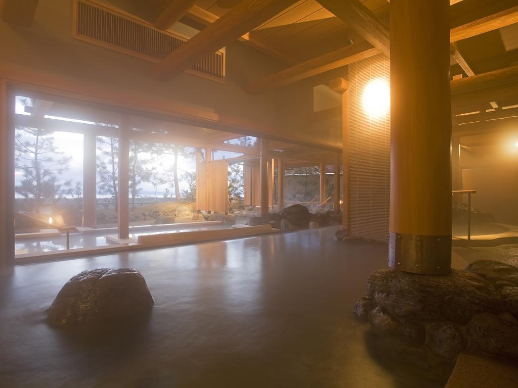 Hotel New Awaji Sumoto Esterno foto